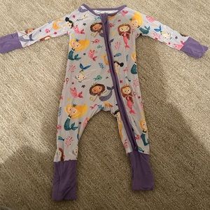 EUC Caden Lane Mermaid Convertible Zip Romper (0-3 Months)
